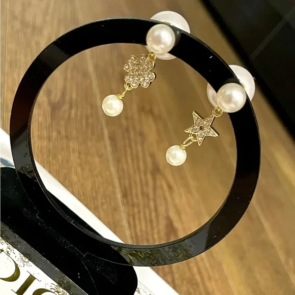 Dior - Picture 6 of 13